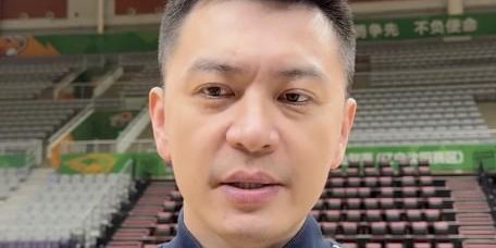 乐鱼体育登录入口-杨鸣：青岛的实力没有因杨瀚森离开而下降；赵继伟今晚不会出战
