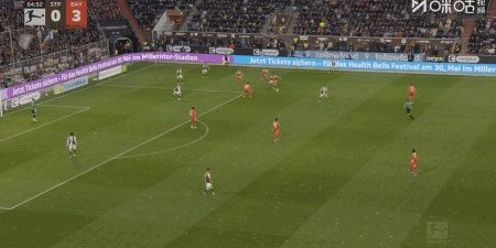 乐鱼体育登录入口-五球狂胜刷新进球纪录，拜仁德甲稳了，皇马怕不怕？